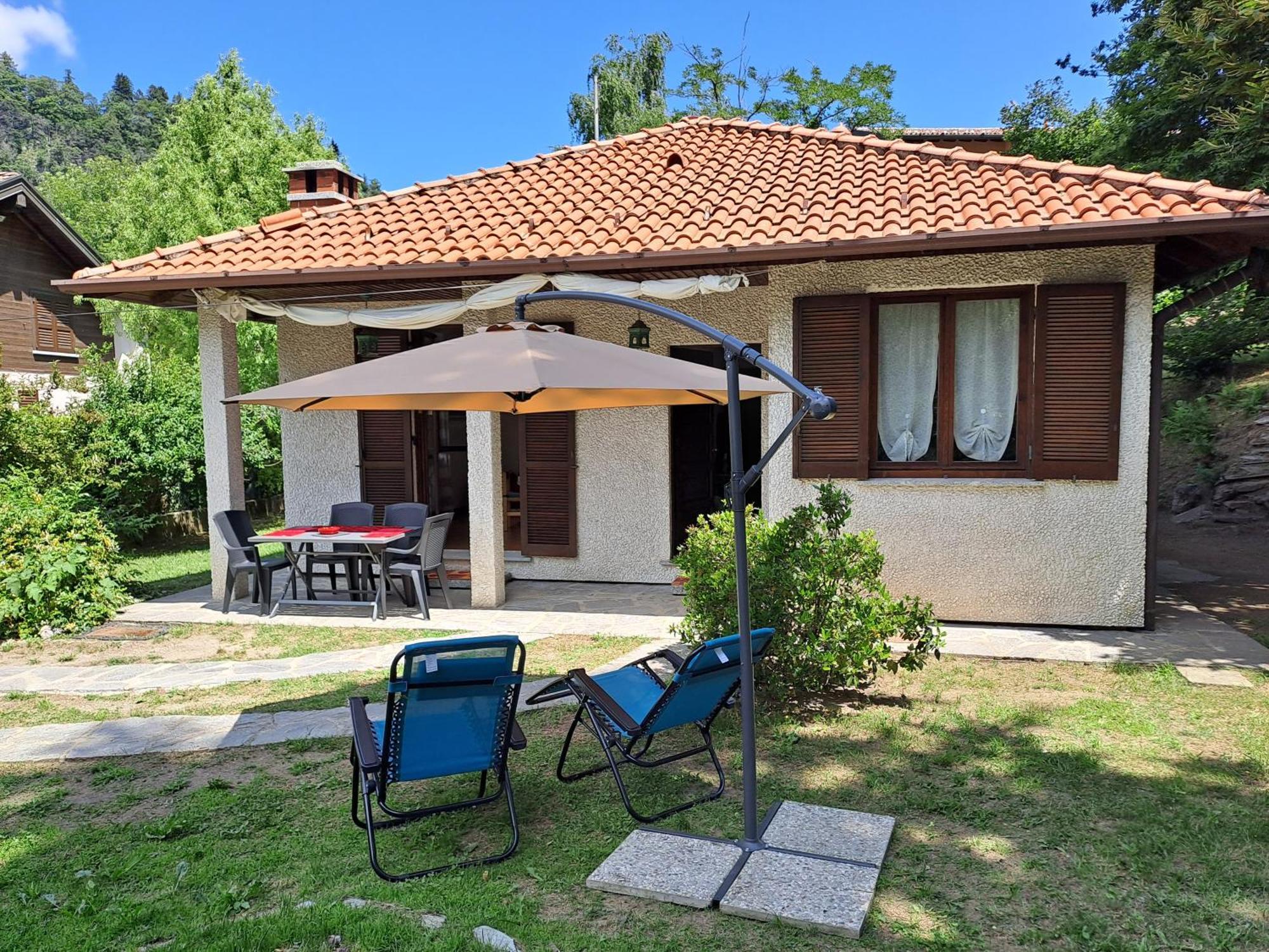 Villetta Singola Con Giardino Cottage Ghisallo Zona Bellagio Magreglio Exterior foto