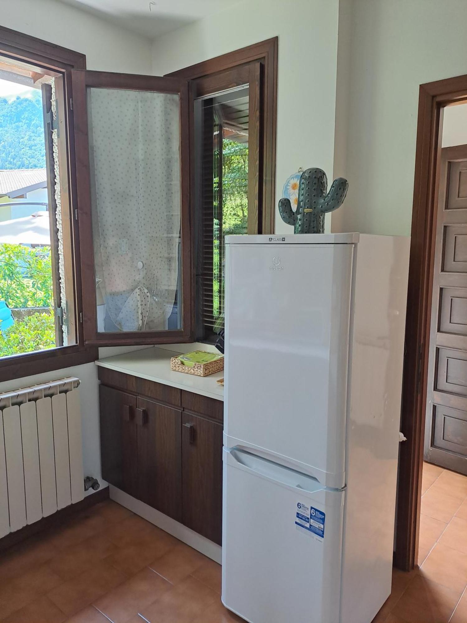 Villetta Singola Con Giardino Cottage Ghisallo Zona Bellagio Magreglio Exterior foto