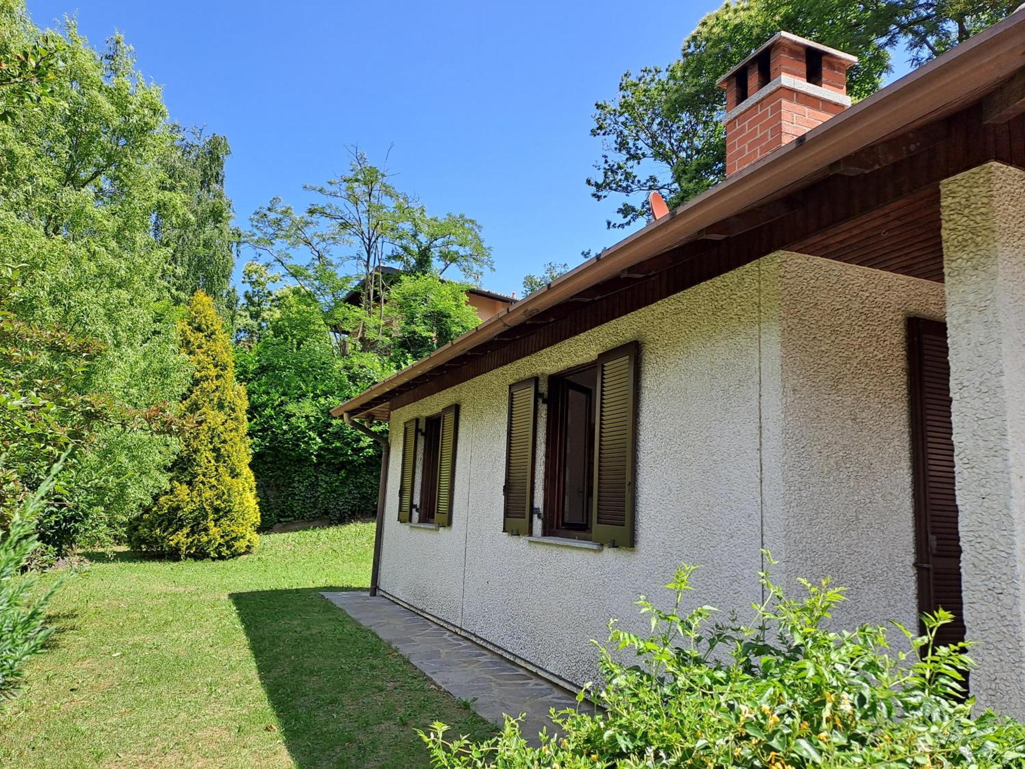 Villetta Singola Con Giardino Cottage Ghisallo Zona Bellagio Magreglio Exterior foto